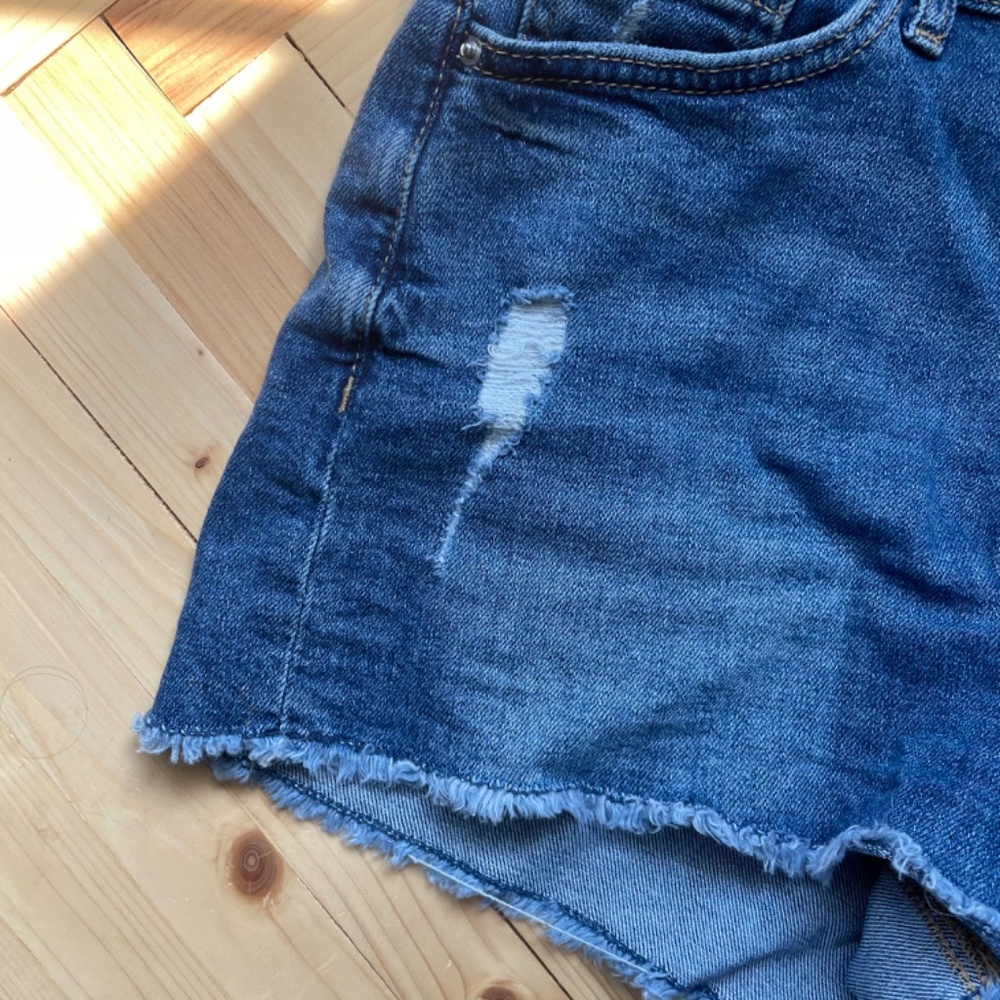 High Waisted Denim Cutoff Shorts - Picture 2 of 6